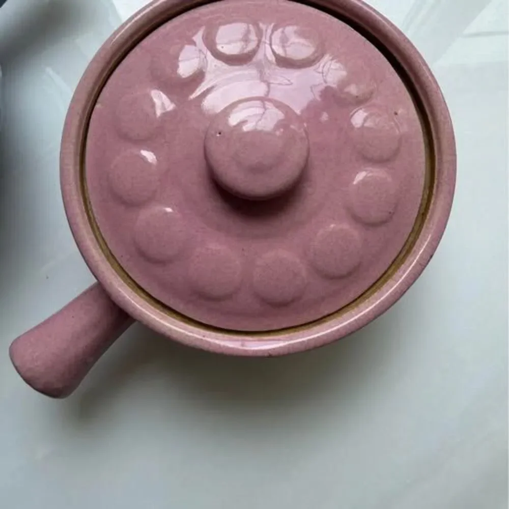 Vintage 1950’s BluePink Stoneware Casserole Soup Bowl Handle & Lid Made IN USA